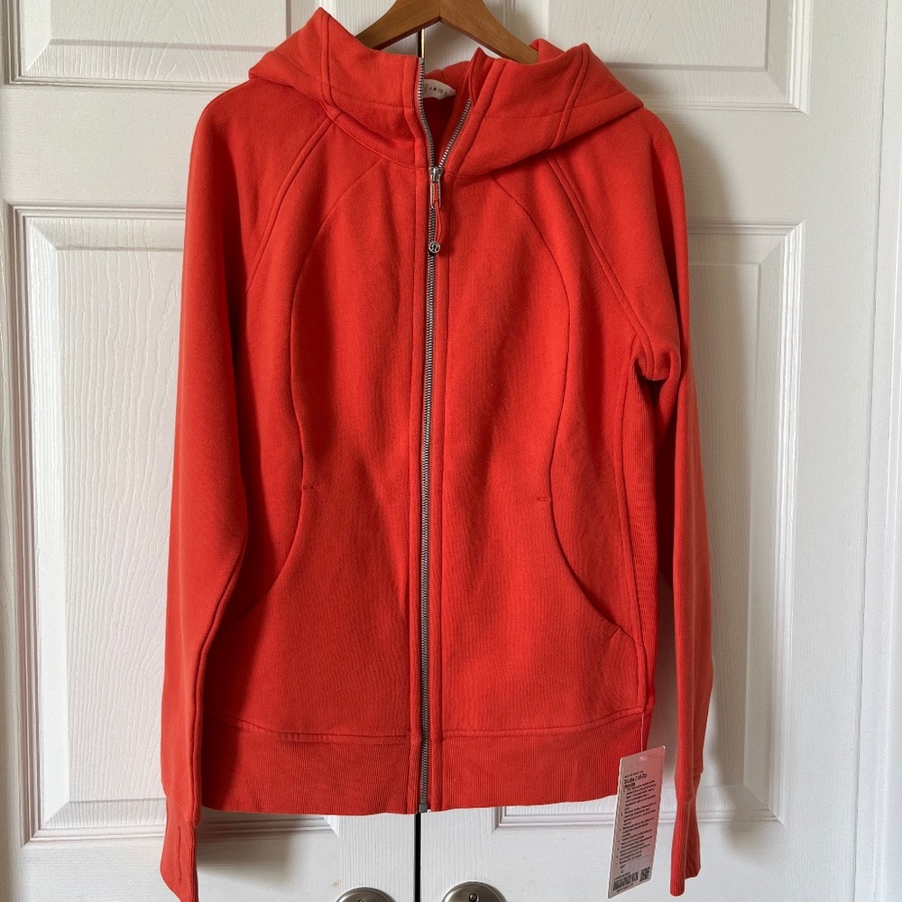 NWT LULULEMON Scuba Full Zip Hoodie. Size 8. Color is Brick.